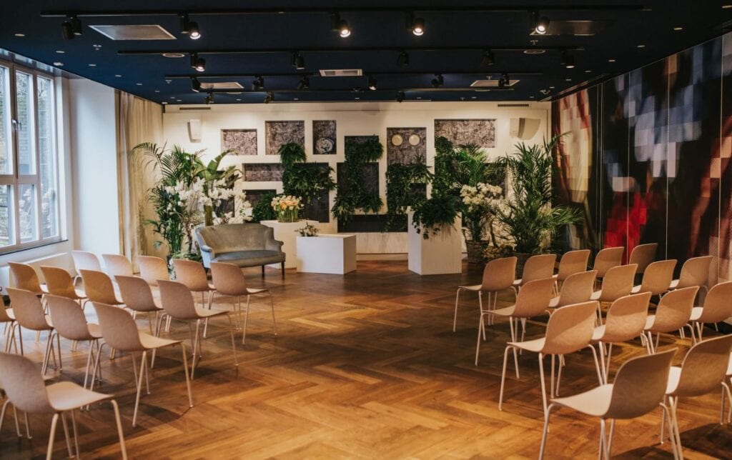 weekday weddings in Andaz Hotel Amsterdam