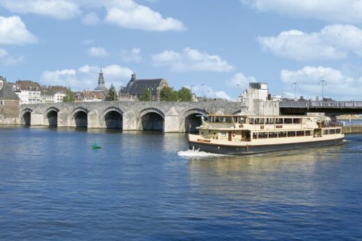 Maastricht on the waterways