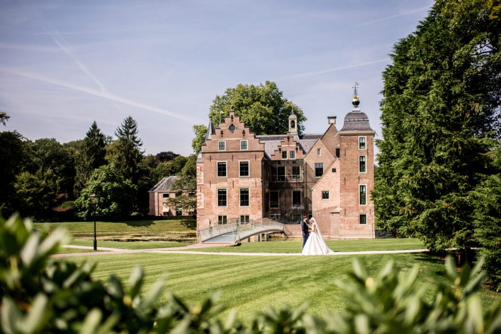 Modern, stylish and elegant weddings in Holland