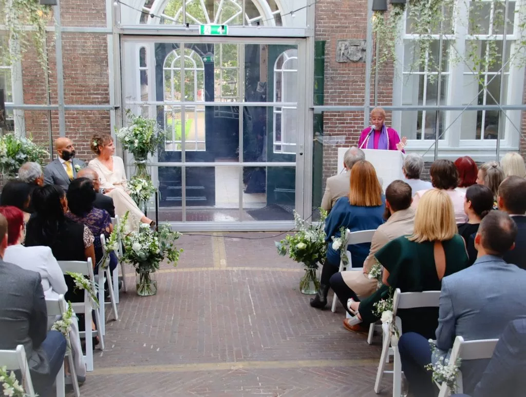 female wedding celebrant costs, marriage officiant fees for wedding ceremonies Amsterdam 