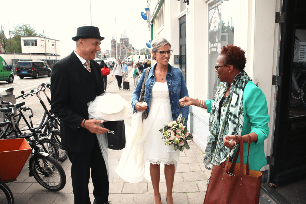 Renewing your wedding vows and the cost to renew marriage vows