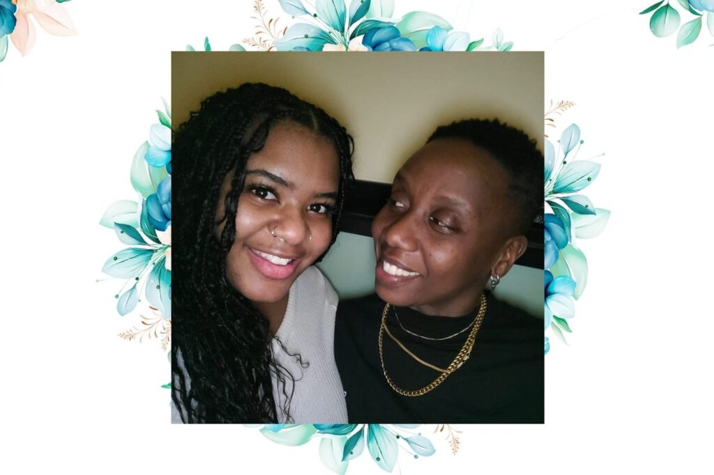 homohuwelijk van twee bruiden tijdens een ceremonie in de avond - 's nachts trouwen huwelijksfeest